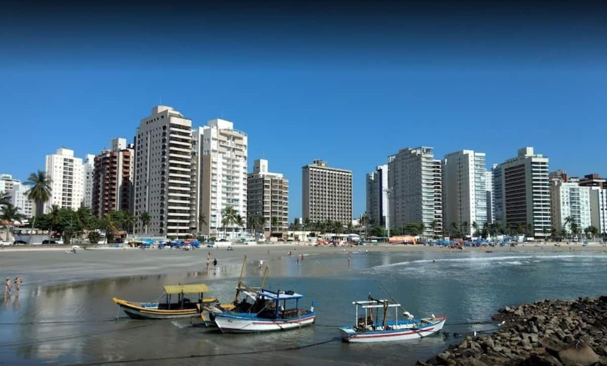 Apto Com Garagem E Lavanderia Em Frente A Praia Guaruja Luaran gambar