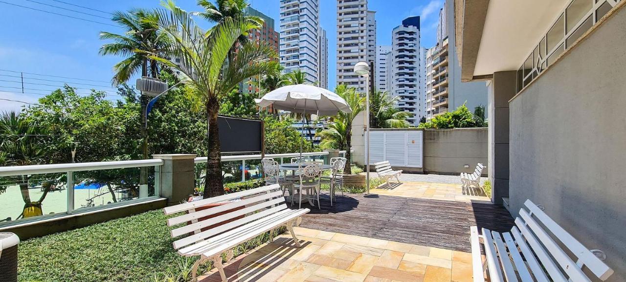 Apto Com Garagem E Lavanderia Em Frente A Praia Guaruja Luaran gambar